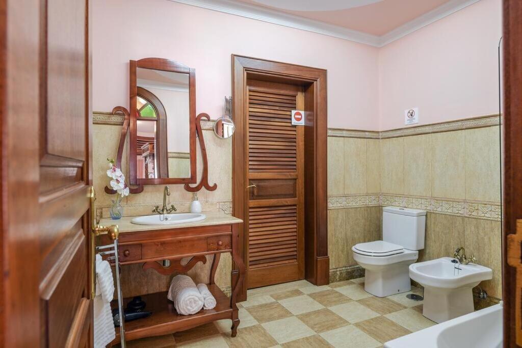 פלאיה הונדה Villa La Concha Beachfront Heated Pool מראה חיצוני תמונה